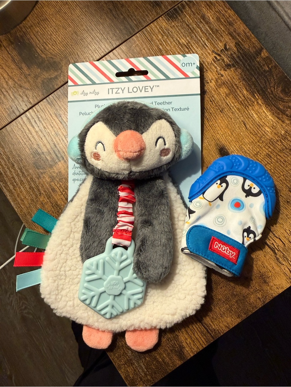 Itzy Ritzy Penguin Lovey/Teether & Brand New Nuby Penguin Teether Mit